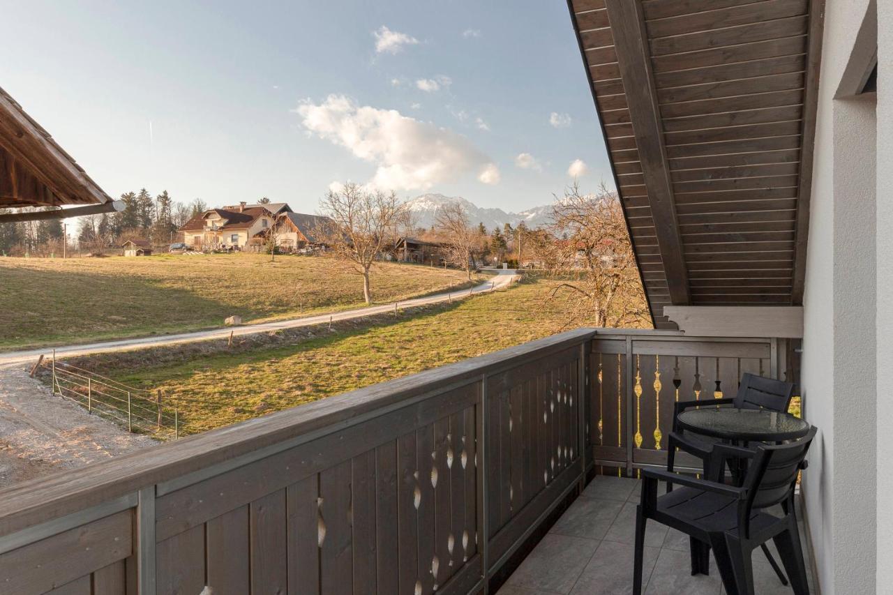 Apartments Linda Брезье Экстерьер фото